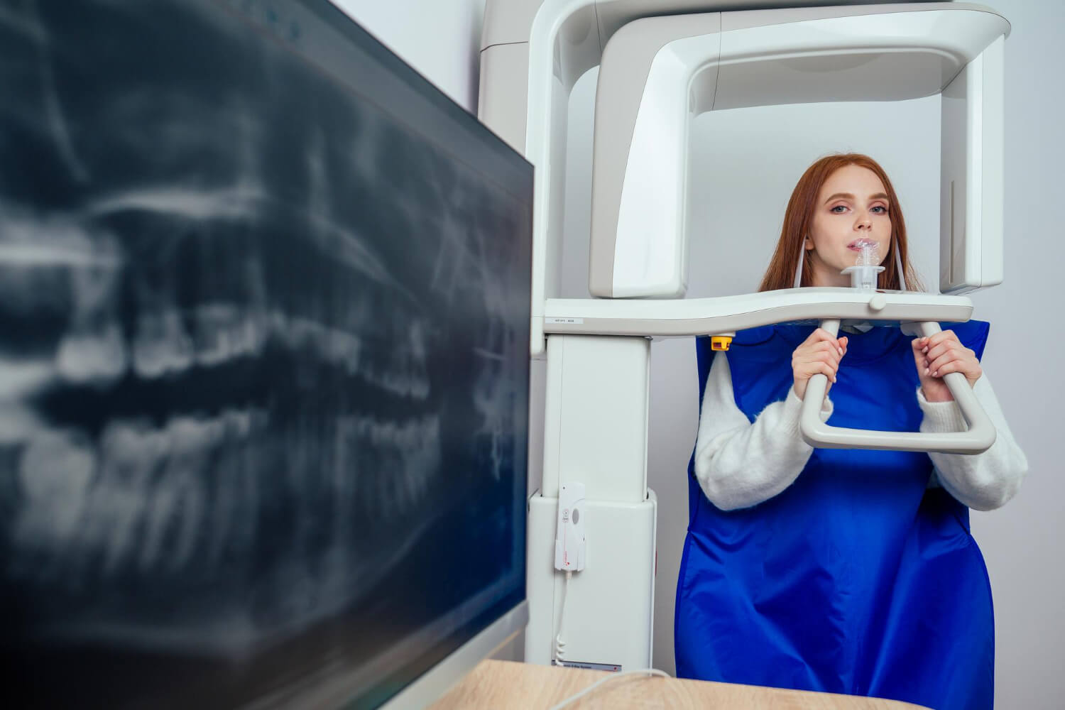 A bölcsességfog eltávolítás lehet egy egyszerű foghúzás, de szájsebészeti műtét is.